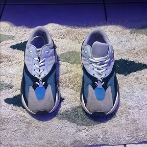 Yeezy 700 wave runner